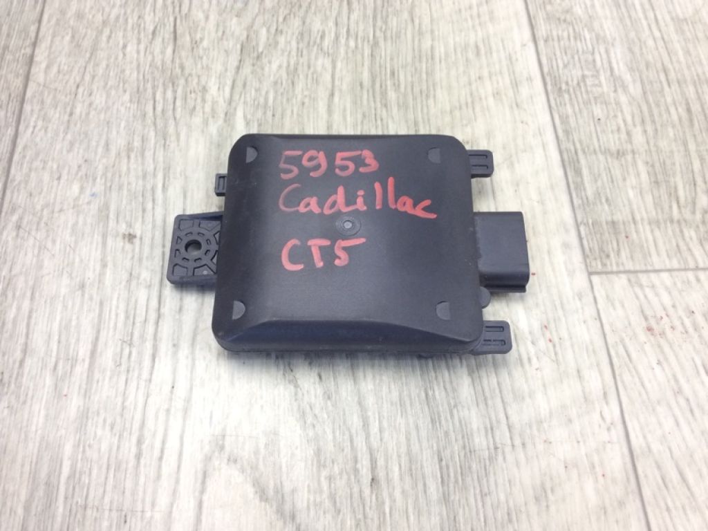 84883512 | Датчик слепых зон лев. CADILLAC CT5 19-24