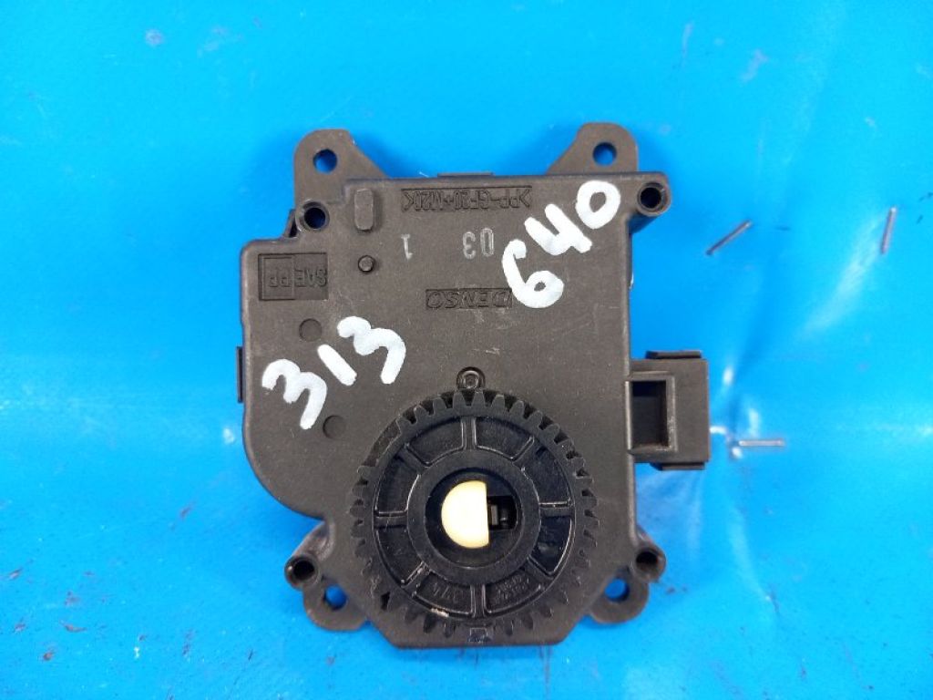 8710607140 | Моторчик заслінки пічки TOYOTA TUNDRA 07-13