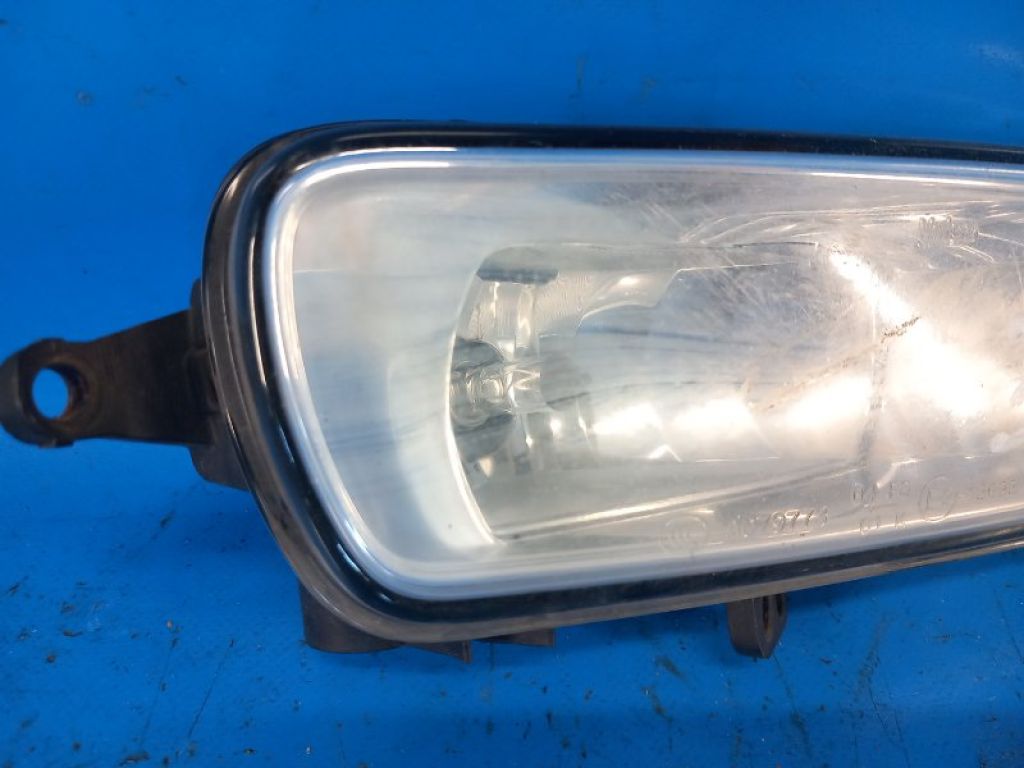 F1EZ-15200-A | Противотуманная фара прав. FORD FOCUS 10-18 - Фото 2