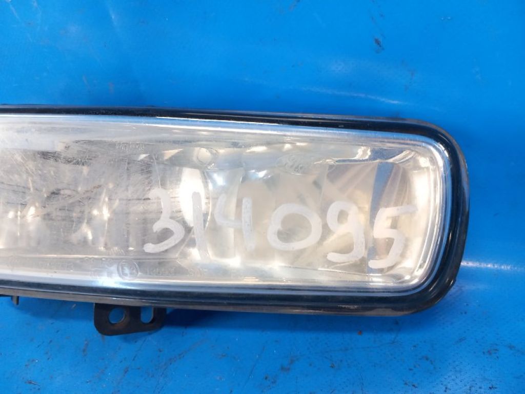 F1EZ-15200-A | Противотуманная фара прав. FORD FOCUS 10-18 - Фото 3