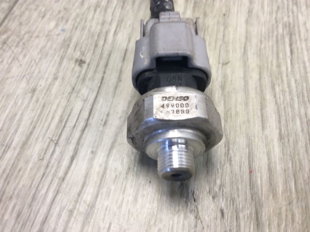 499000-7880 | Датчик тиску кондиціонера SUBARU LEGACY 09-15 BM