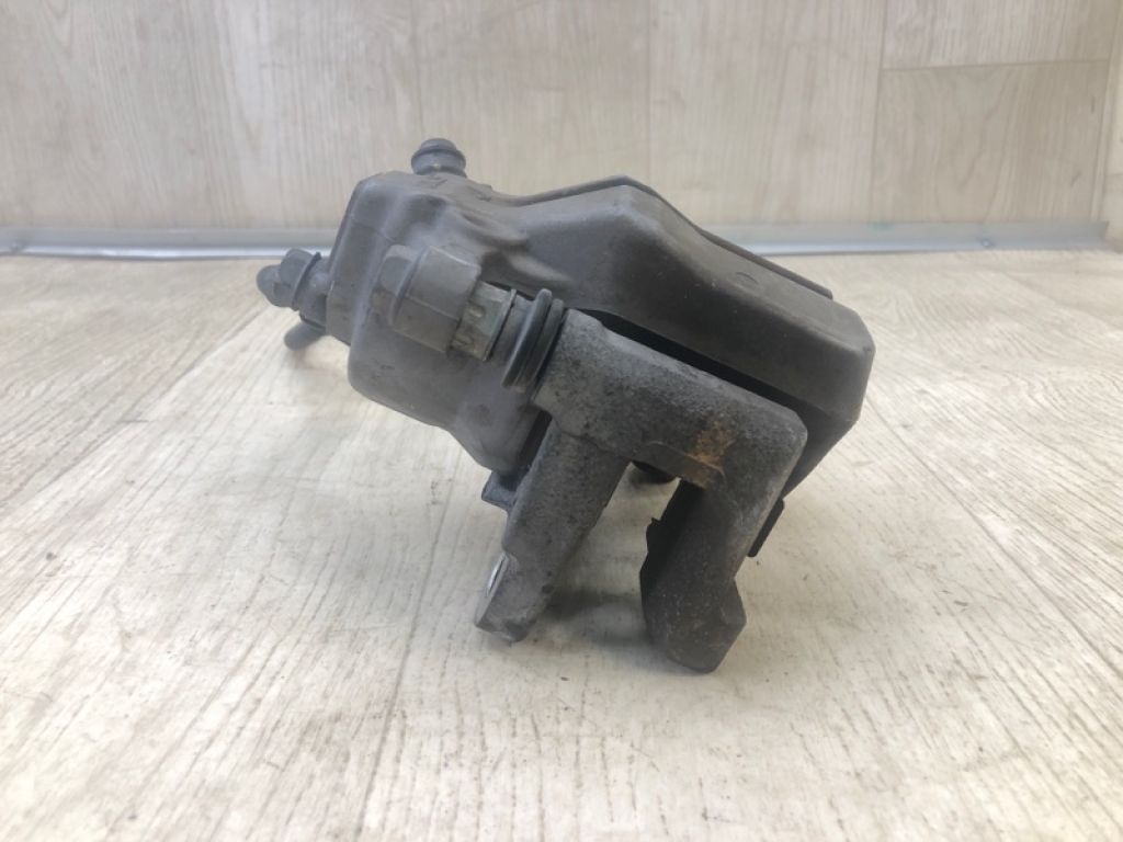 4783006200 | Суппорт тормозной задн. прав. TOYOTA CAMRY 70 17- - Фото 5