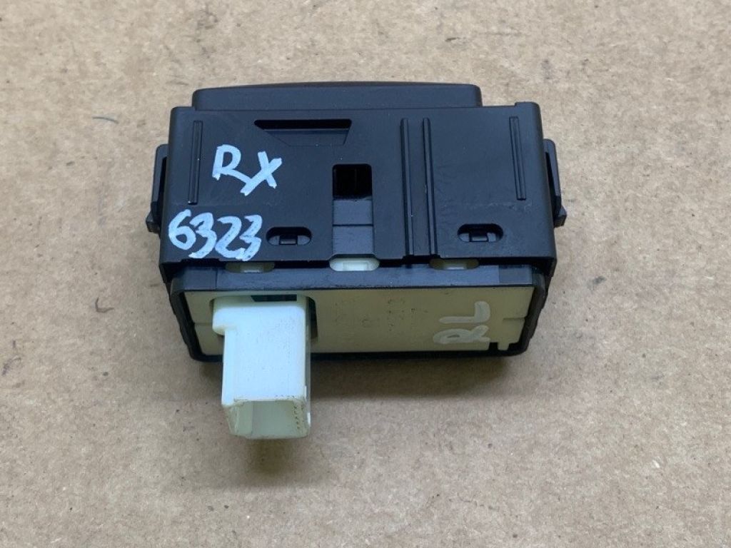 84810-0E020 | Кнопка стеклоподъемника задн. лев. LEXUS RX350/450 09-15 - Фото 2