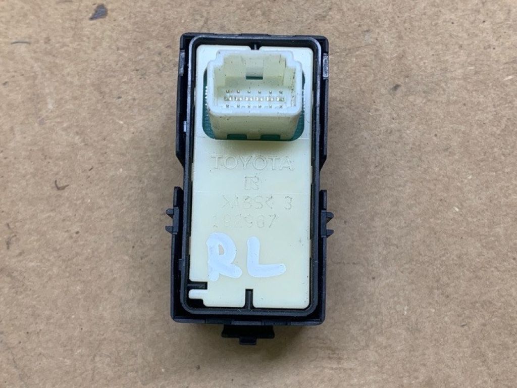 84810-0E020 | Кнопка стеклоподъемника задн. лев. LEXUS RX350/450 09-15 - Фото 3