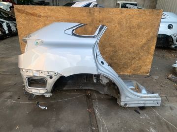 Чверть кузова задня прав. LEXUS RX350/450 09-15