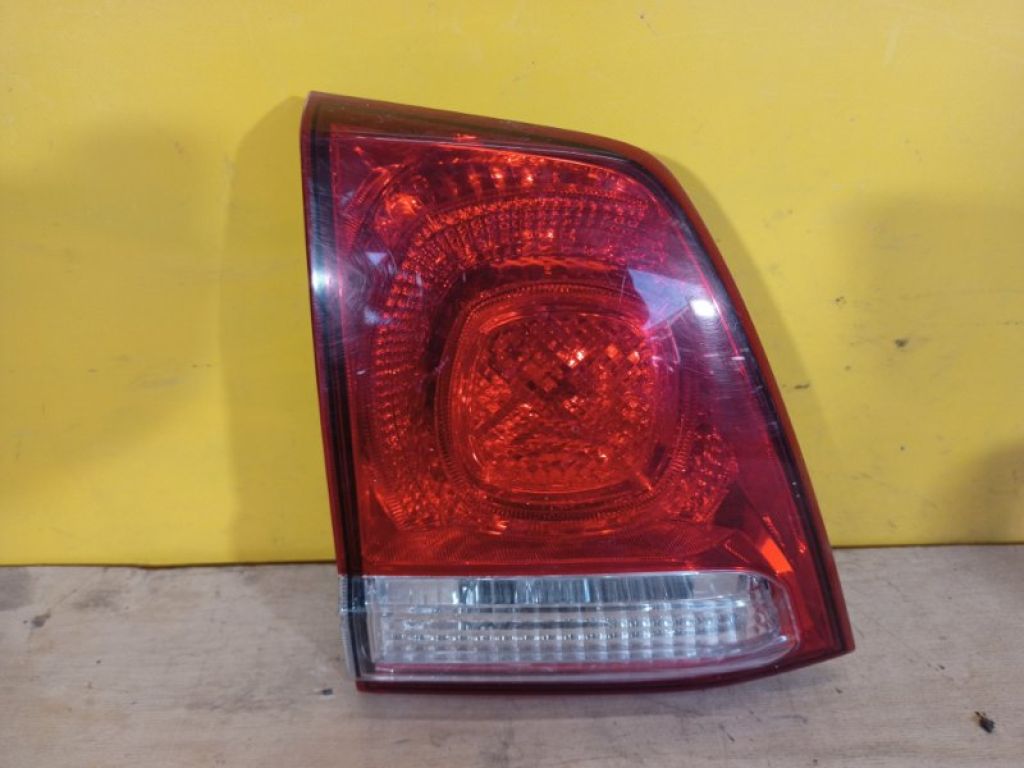 8159160210 | Фонарь внутренний лев. TOYOTA LAND CRUISER 200 08-21