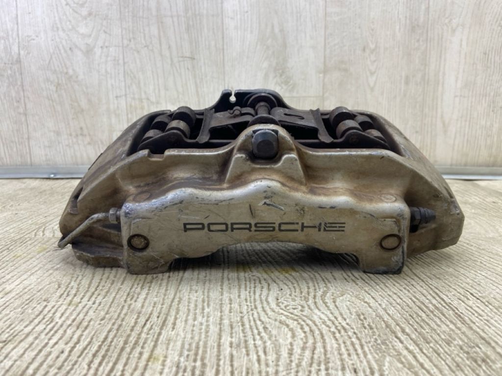 95535142150 | Суппорт тормозной передн. лев. PORSCHE CAYENNE 07-10