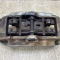 95535142150 | Суппорт тормозной передн. лев. PORSCHE CAYENNE 07-10 - Превью 2