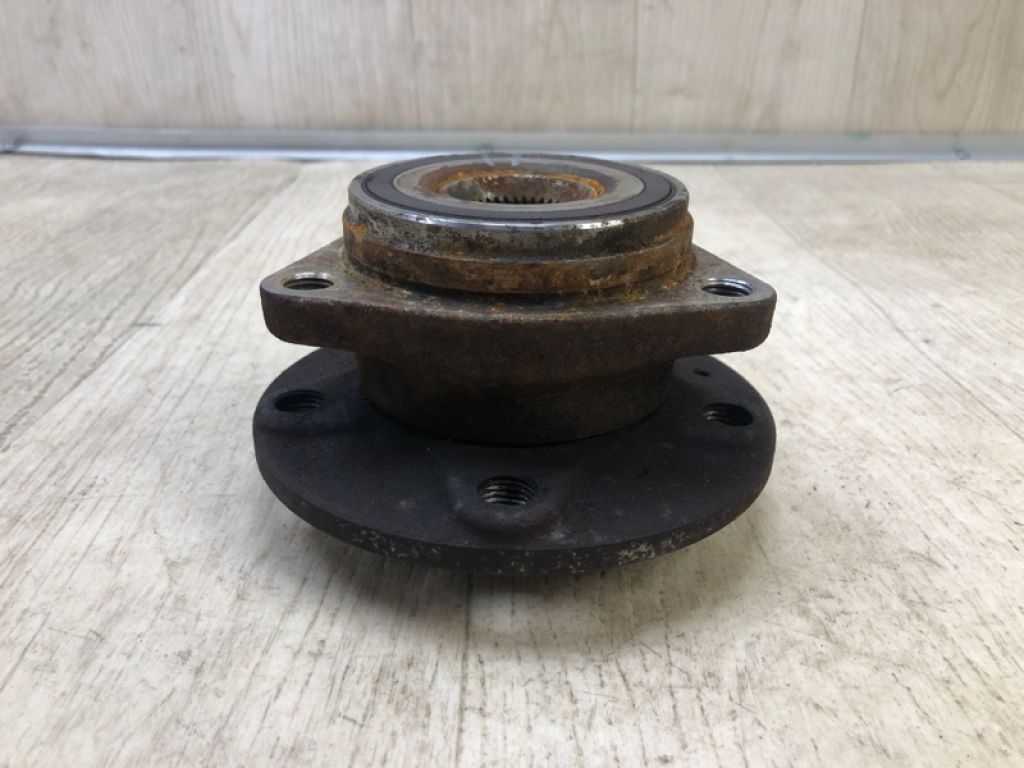 8S0498625A | Маточина колеса передн. AUDI A3 (8V) 12–17