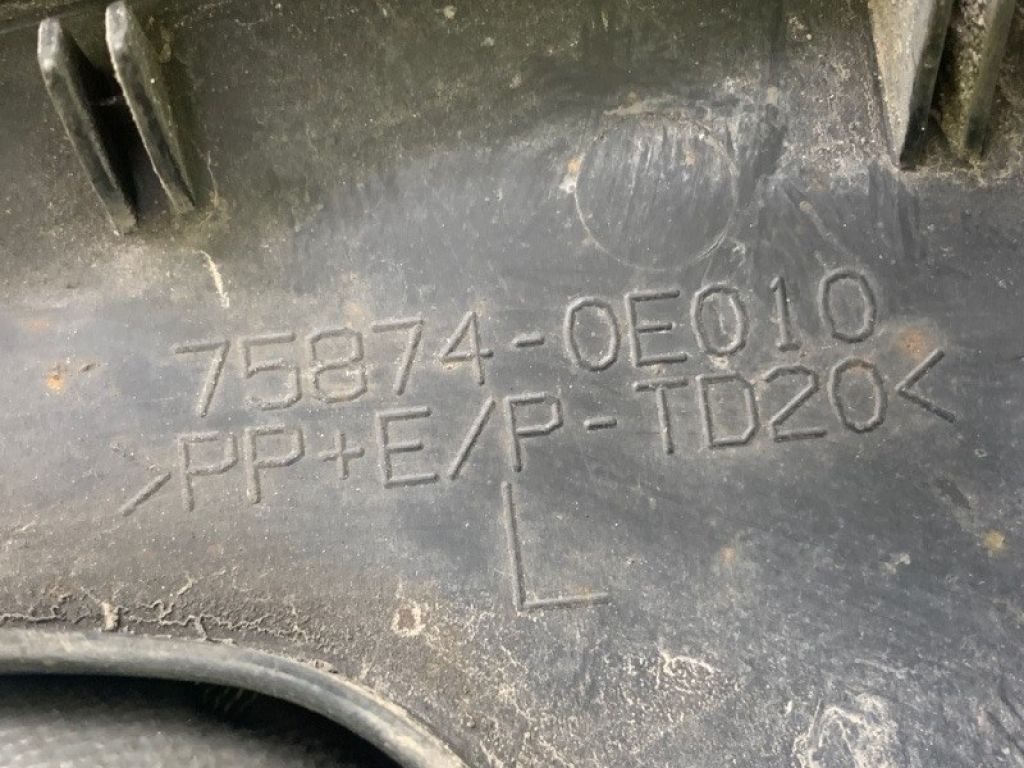 75874-0E010 | Накладка крила задн. лів. LEXUS RX350/450 09-15 - Фото 2