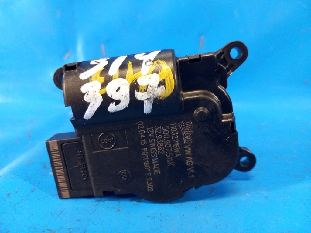 5Q0907511K | Моторчик заслонки печки AUDI A3 (8V) 12–17