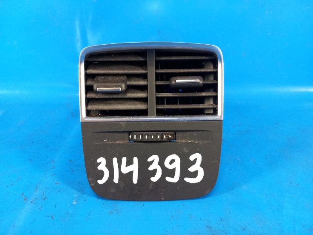 8V0819203A6PS | Дефлектор воздушный AUDI A3 (8V) 12–17