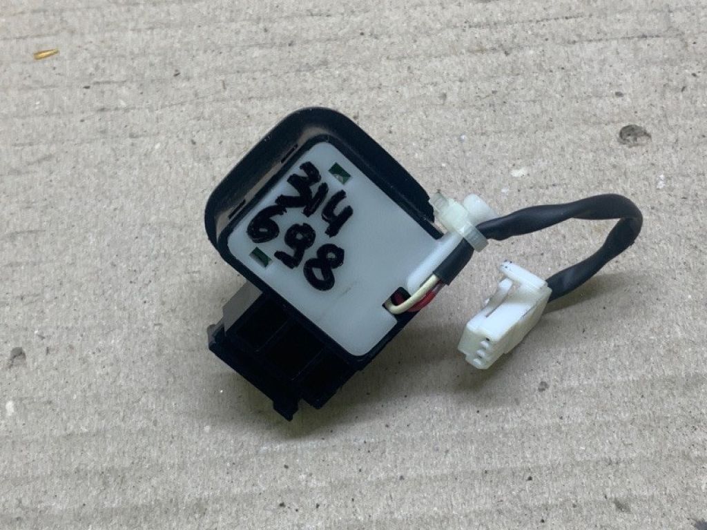 89235-30120 | Кнопка регулировки рулевой колонки LEXUS RX350/450 09-15 - Фото 2