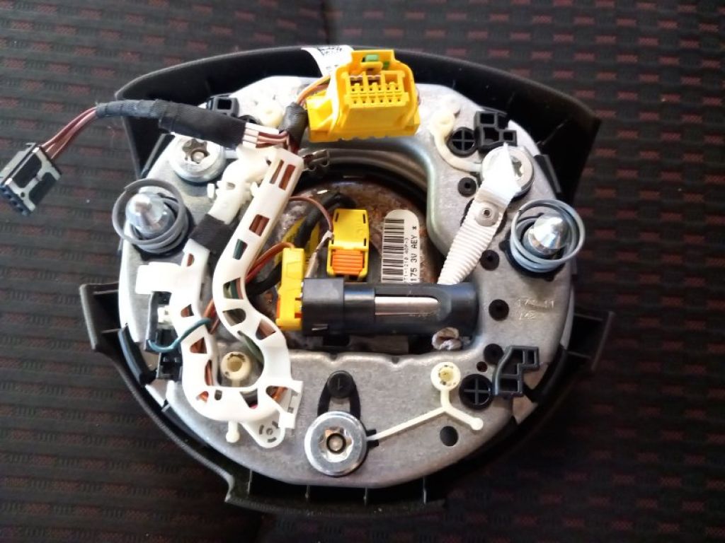 4G0880201 | Подушка безопасности в руль AUDI A6 (C7) 11-18 - Фото 2