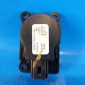 AV6N19E616AA | Моторчик заслонки печки FORD FOCUS 10-18 - Превью 2