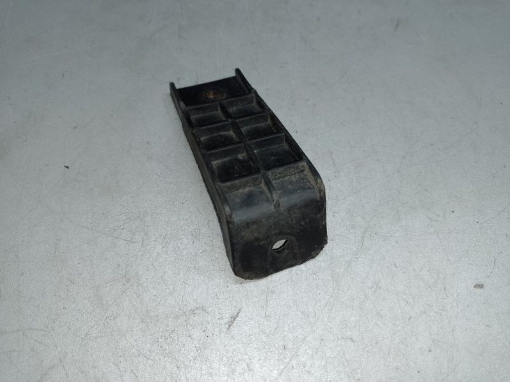 86635-1E050 | Кронштейн усилителя заднего бампера HYUNDAI ACCENT MC 06-10