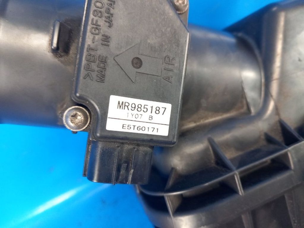 1500A230 | Корпус воздушного фильтра MITSUBISHI OUTLANDER XL 05-13 - Фото 4