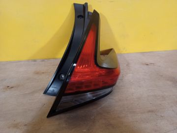 Фонарь наружный прав. NISSAN LEAF 18-