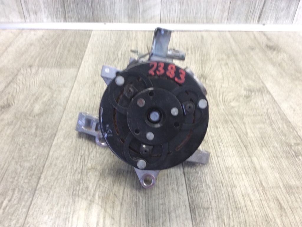 73111FJ030 | Компресор кондиціонера SUBARU CROSSTREK 12-17 - Фото 4