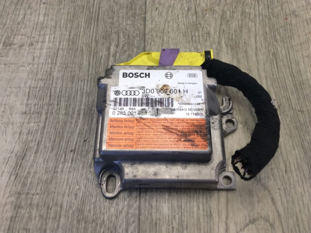 95561821900 | Блок управления AIRBAG PORSCHE CAYENNE 07-10
