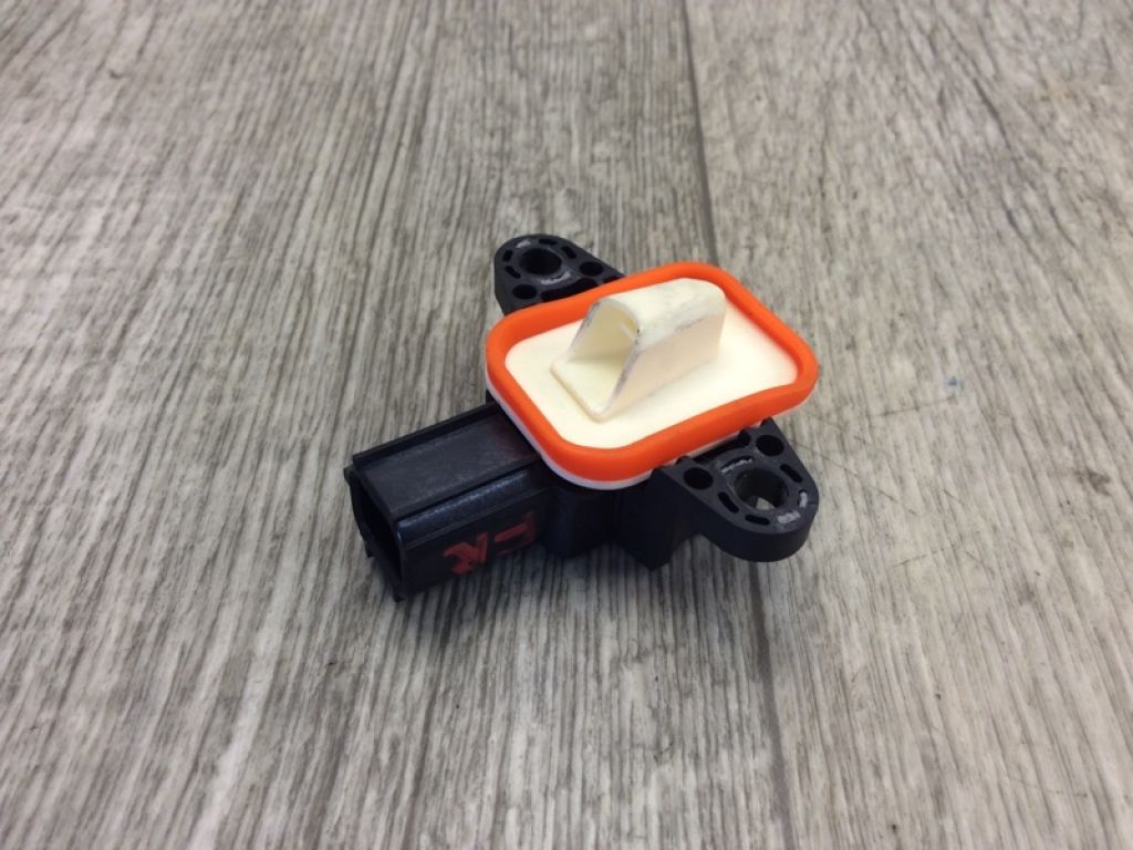 H2GZ-14B345-A | Датчик удару передн. лів. FORD ESCAPE 12-19