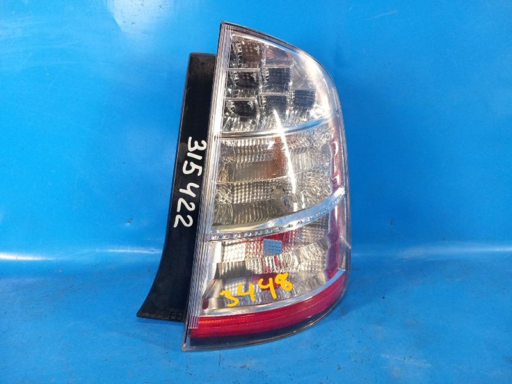 81551-47100 | Фонарь наружный прав. TOYOTA PRIUS - 20 03-11