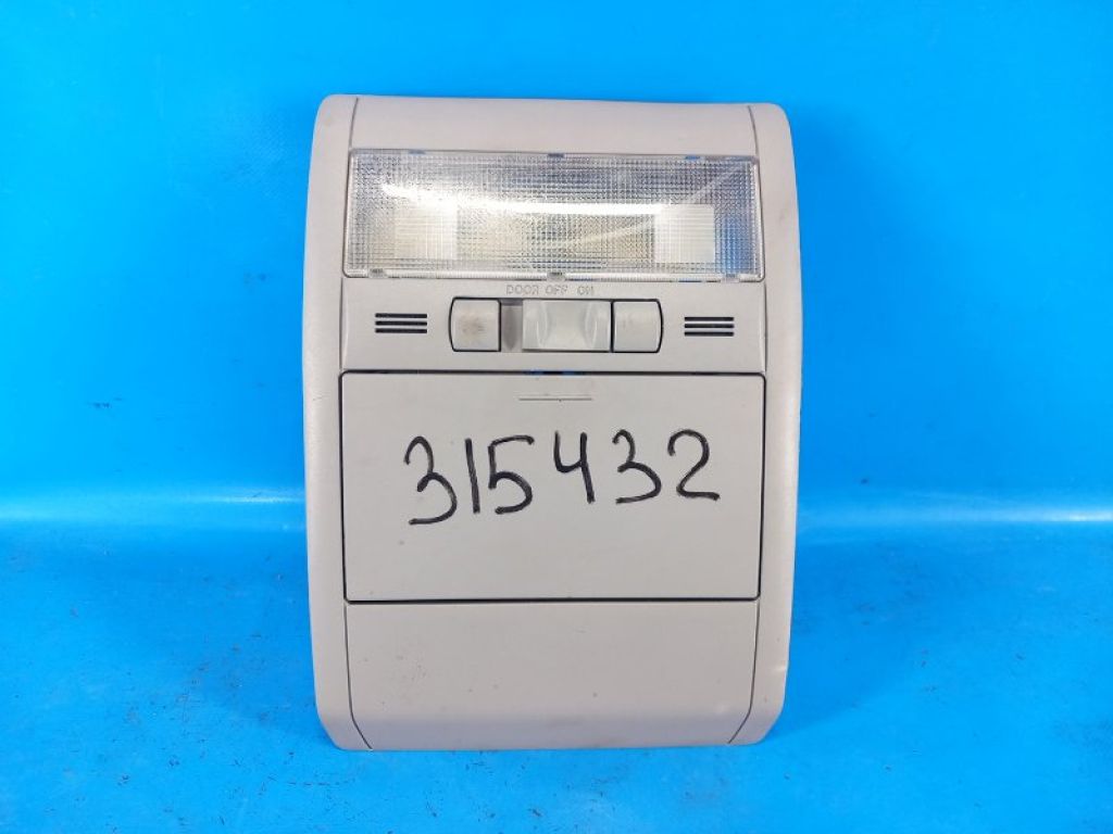 8126047031B0 | Плафон салона TOYOTA PRIUS - 20 03-11