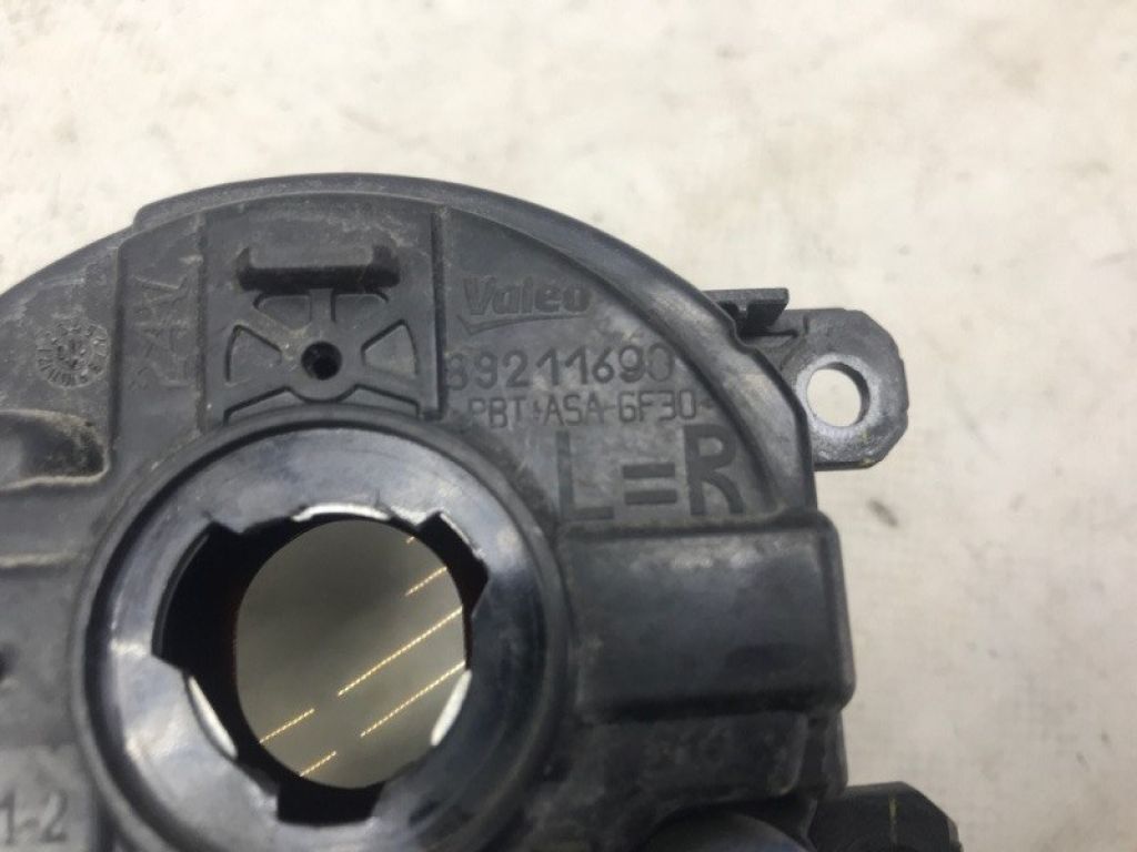 26150-3NB0A | Протитуманна фара NISSAN LEAF 10-17 - Фото 3