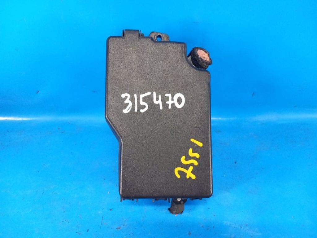 BBM5-66-760B | Блок запобіжників моторний відсік MAZDA 3 BL 09-13
