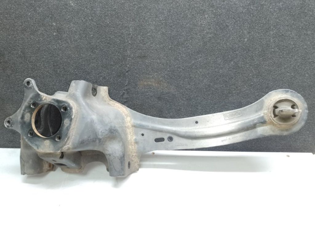 BBM4-28-200A | Важіль задньої підвіски поздовжній прав. MAZDA 3 BL 09-13