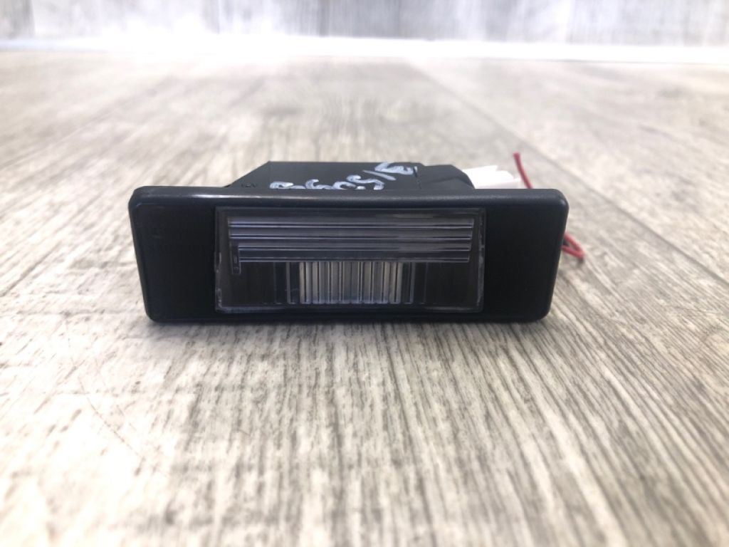 26510-8990A | Подсветка номера NISSAN QASHQAI/ROGUE SPORT 14-