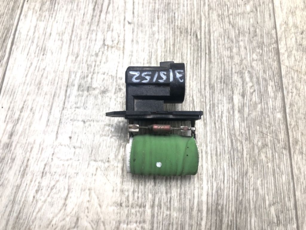 21493-4EA0A | Резистор вентилятора радиатора NISSAN QASHQAI/ROGUE SPORT 14-