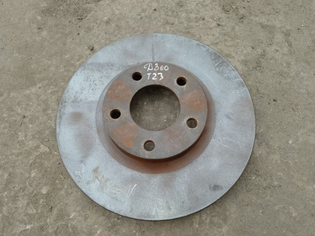 Тормозной диск передний MAZDA 3 BK 03-08