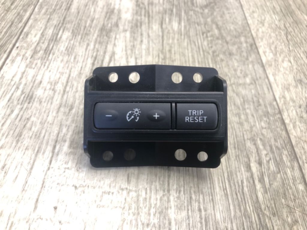 25273-4BA0A | Блок управления круиз-контролем NISSAN QASHQAI/ROGUE SPORT 14-