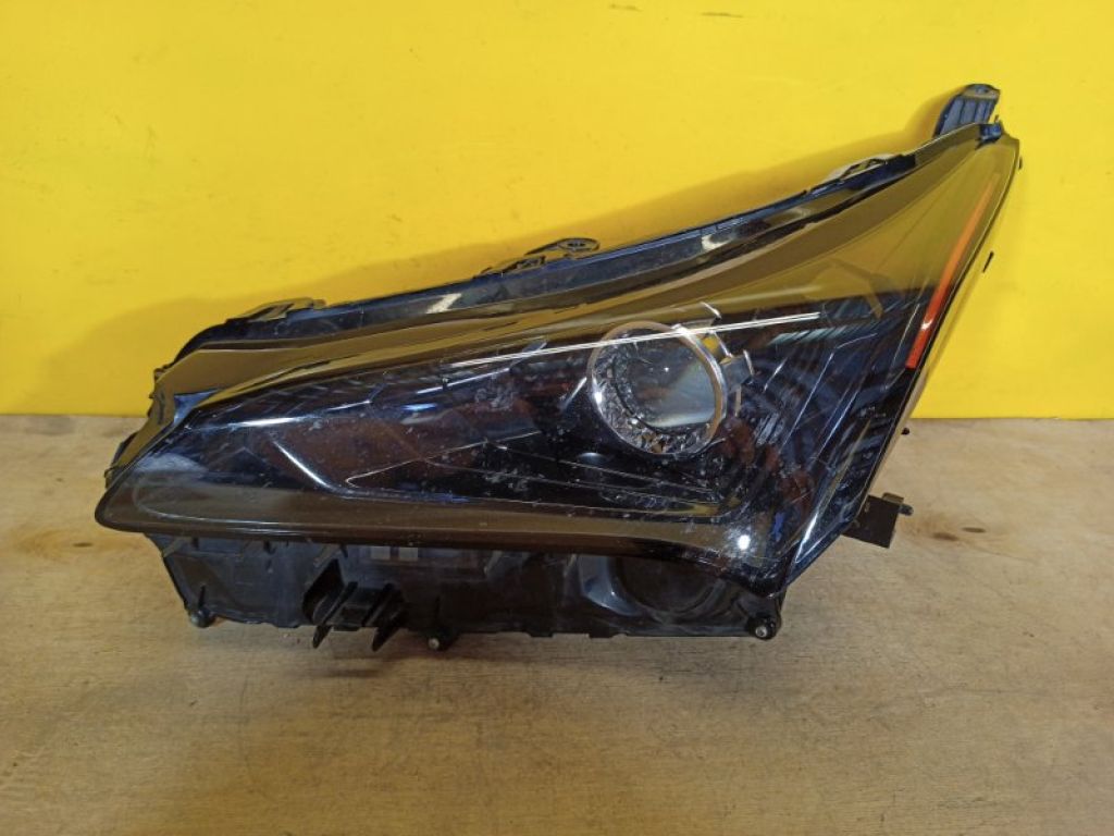 81185-78050 | Фара лів. LEXUS NX 14-21