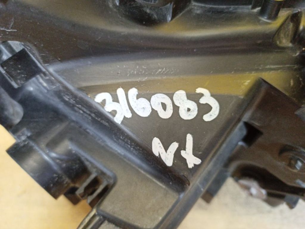 81185-78050 | Фара лів. LEXUS NX 14-21 - Фото 2