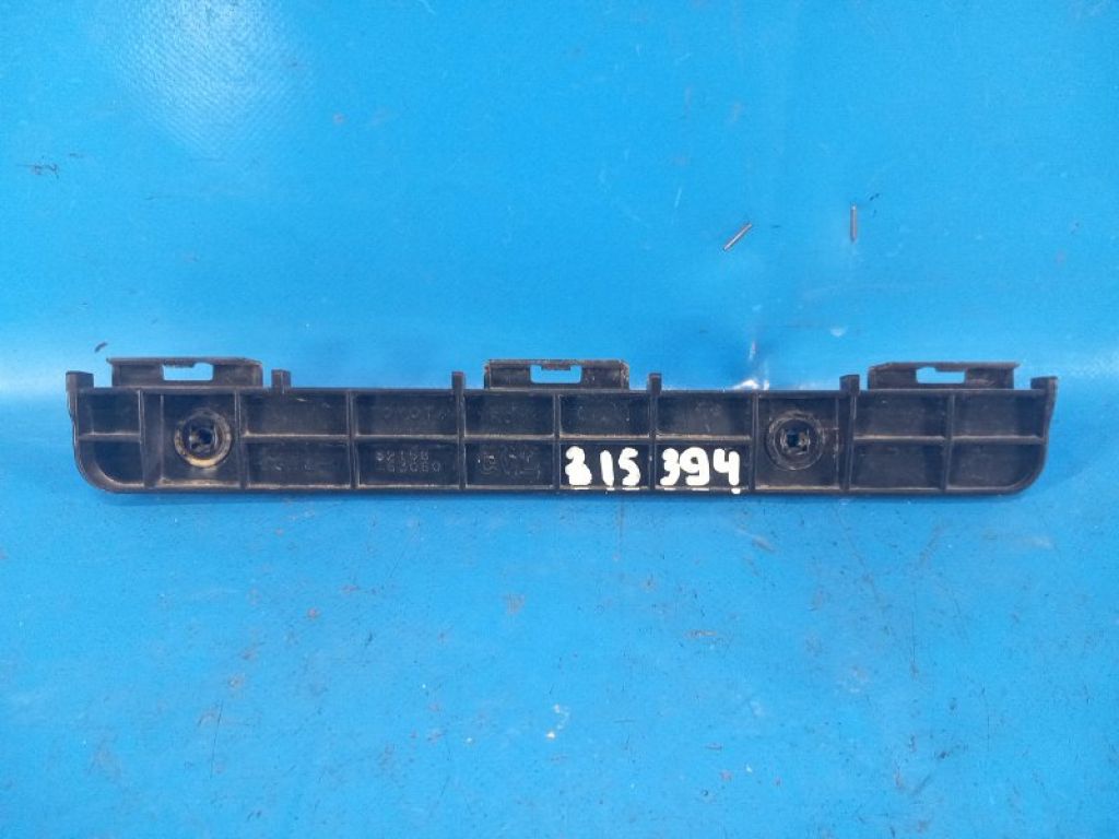 5215853060 | Кронштейн заднього бампера лів. LEXUS IS250/350 05-13