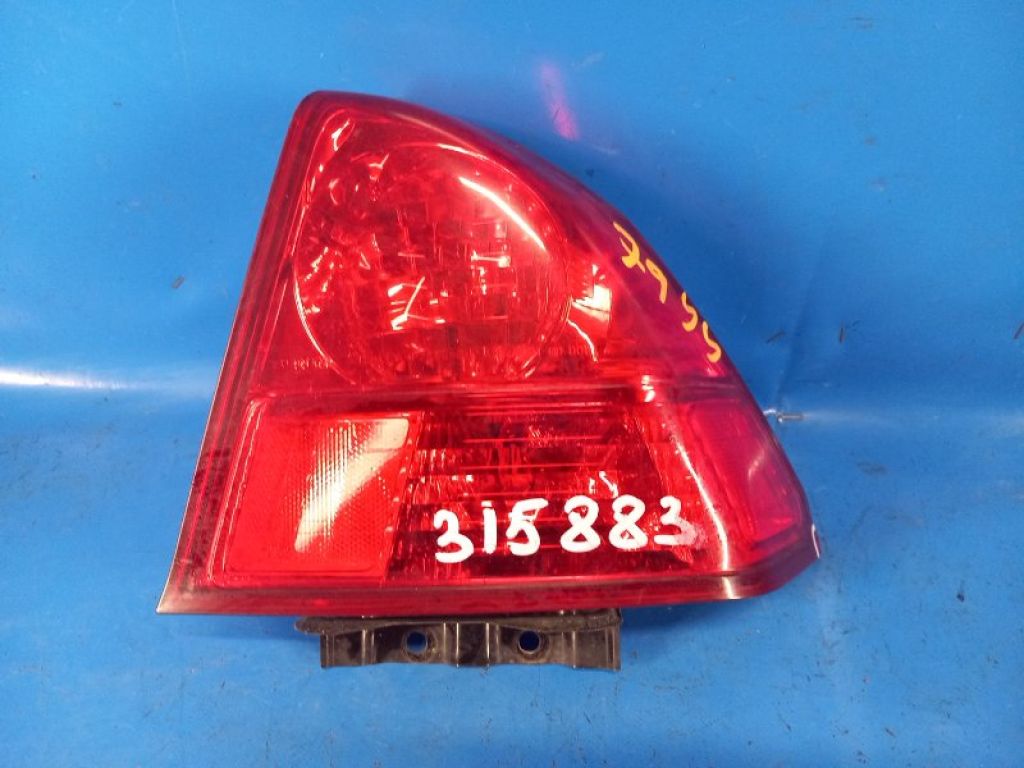 33501-S5D-A51 | Ліхтар зовнішній прав. HONDA CIVIC ES 00-05
