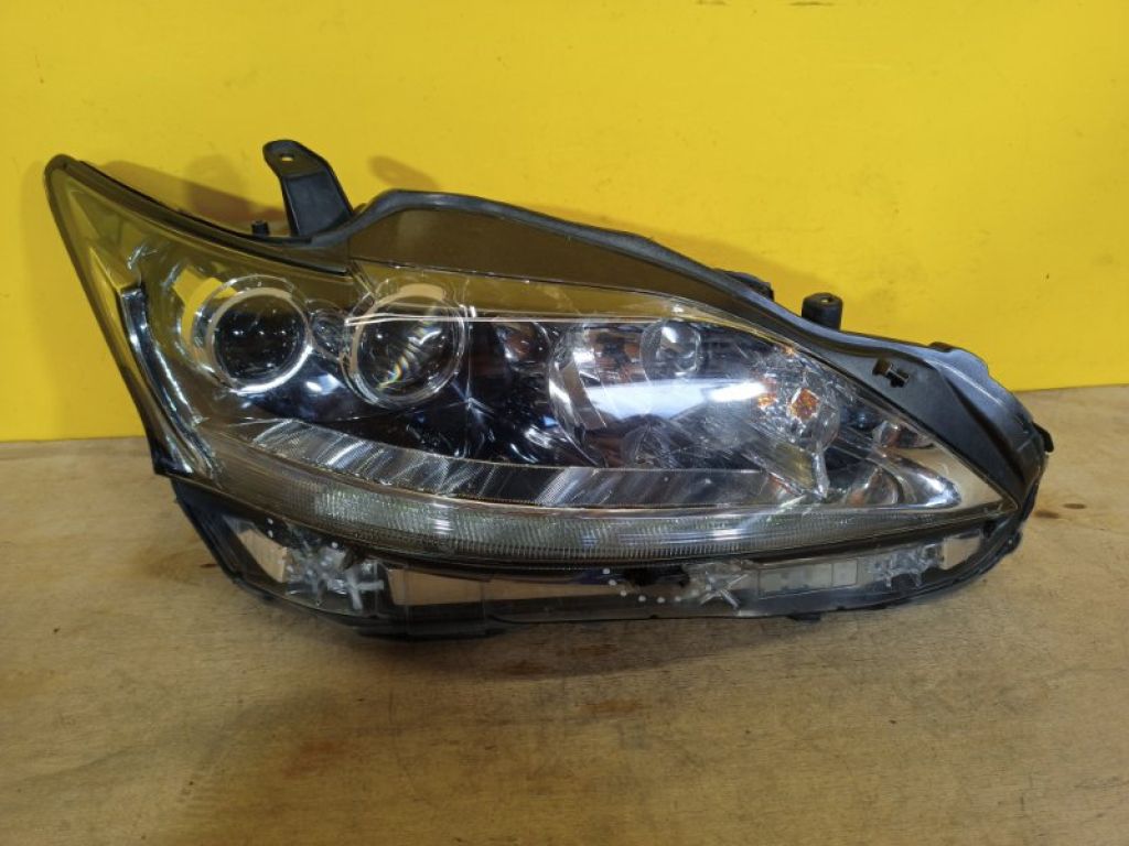 8114576071 | Фара прав. LEXUS CT200 11-17