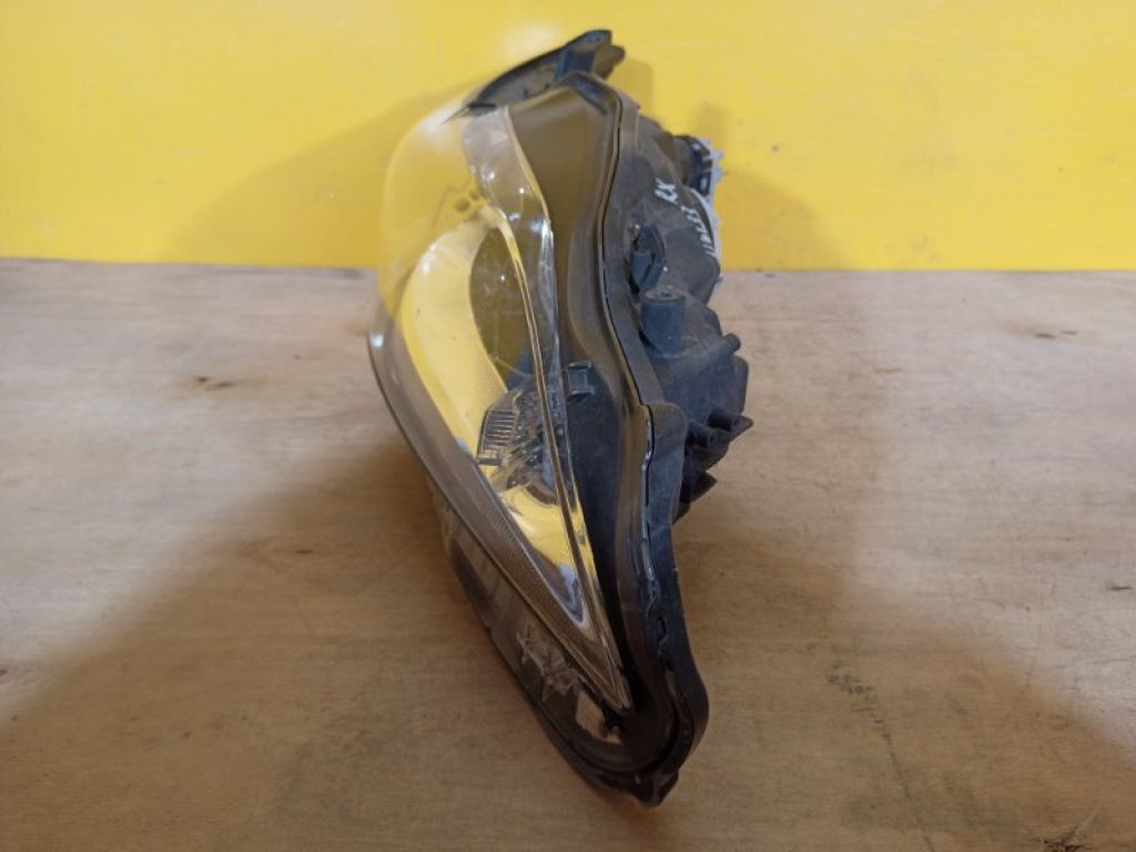 8114576071 | Фара прав. LEXUS CT200 11-17 - Фото 3