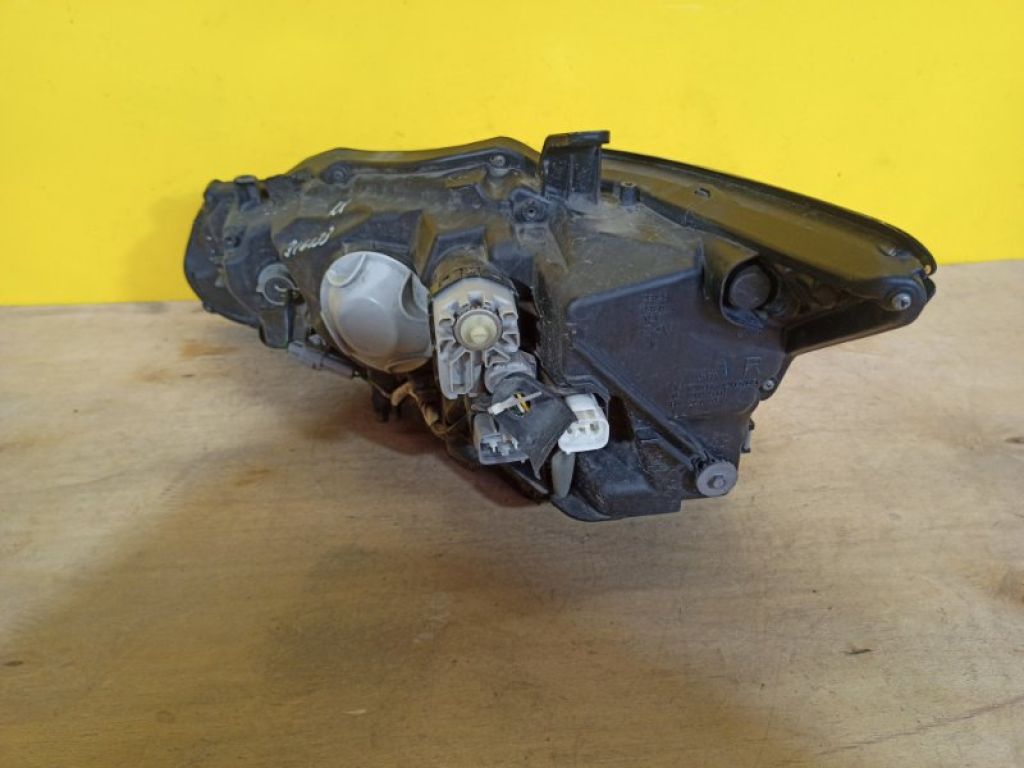 8114576071 | Фара прав. LEXUS CT200 11-17 - Фото 6