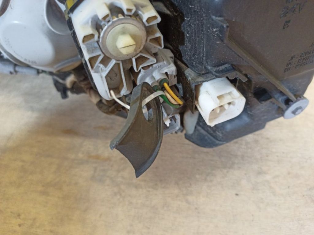 8114576071 | Фара прав. LEXUS CT200 11-17 - Фото 12