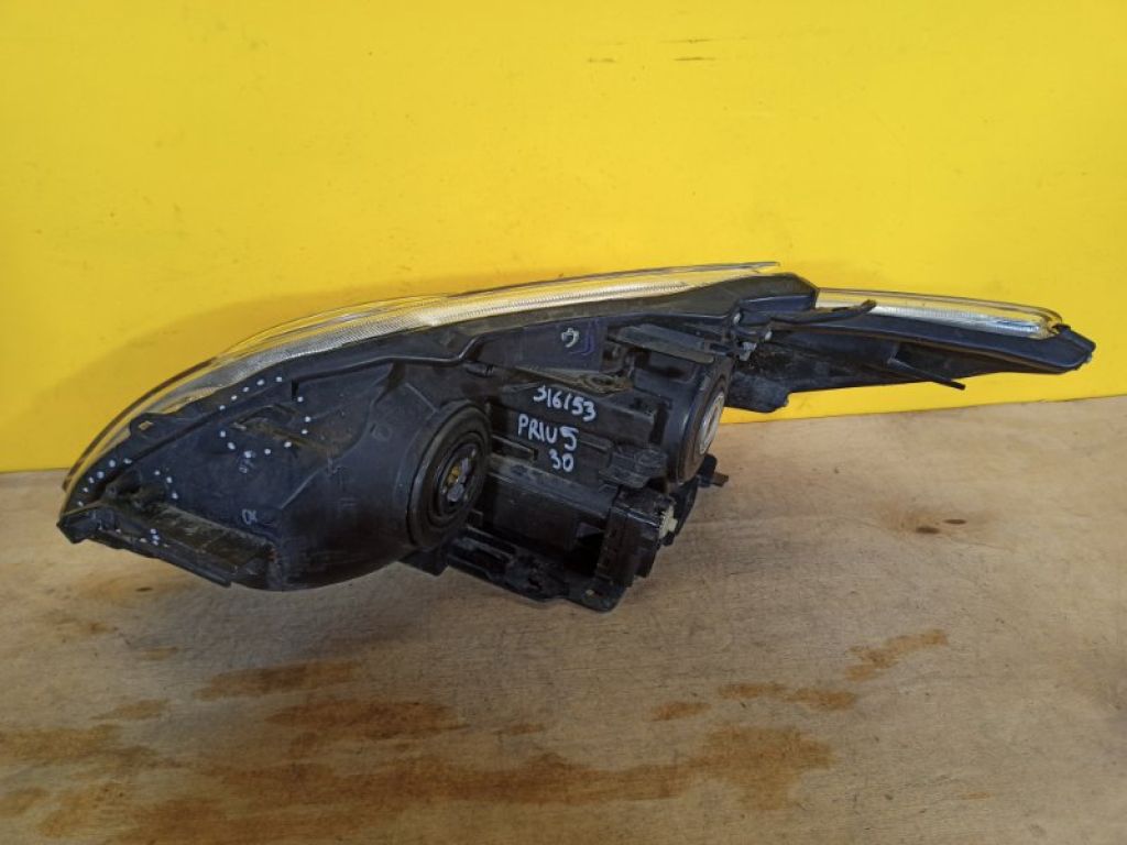 81130-47250 | Фара прав. TOYOTA PRIUS - 30 09-17 - Фото 4