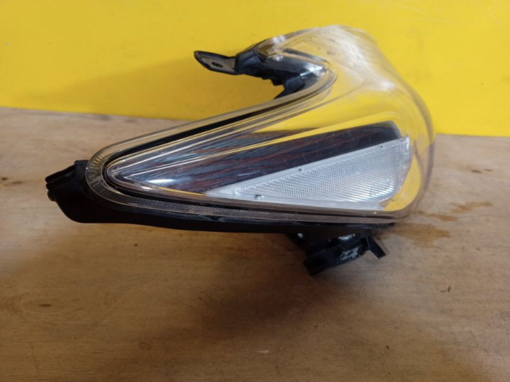 81130-47250 | Фара прав. TOYOTA PRIUS - 30 09-17 - Фото 8