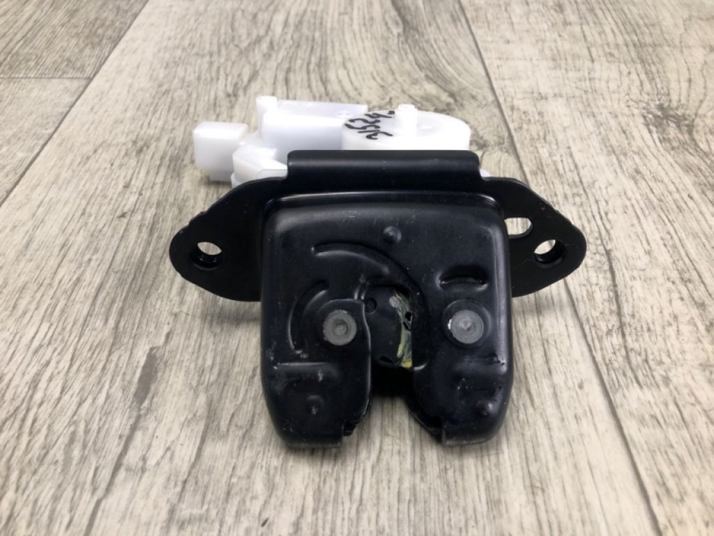 90502-4EA1B | Замок крышки багажника NISSAN QASHQAI/ROGUE SPORT 14-