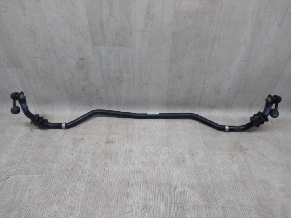 56230-7S011 | Стабілізатор задній NISSAN QX56 / TITAN / ARMADA 04-16