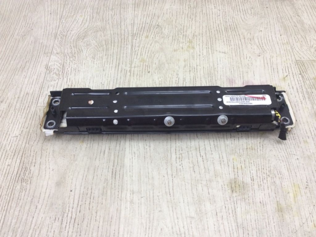 DG9Z-54045J76-BB | Подушка безопасности в колени прав. FORD FUSION 14- - Фото 2