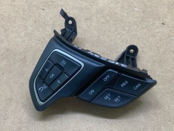 Кнопки на руль лев. FORD ECOSPORT 18-22