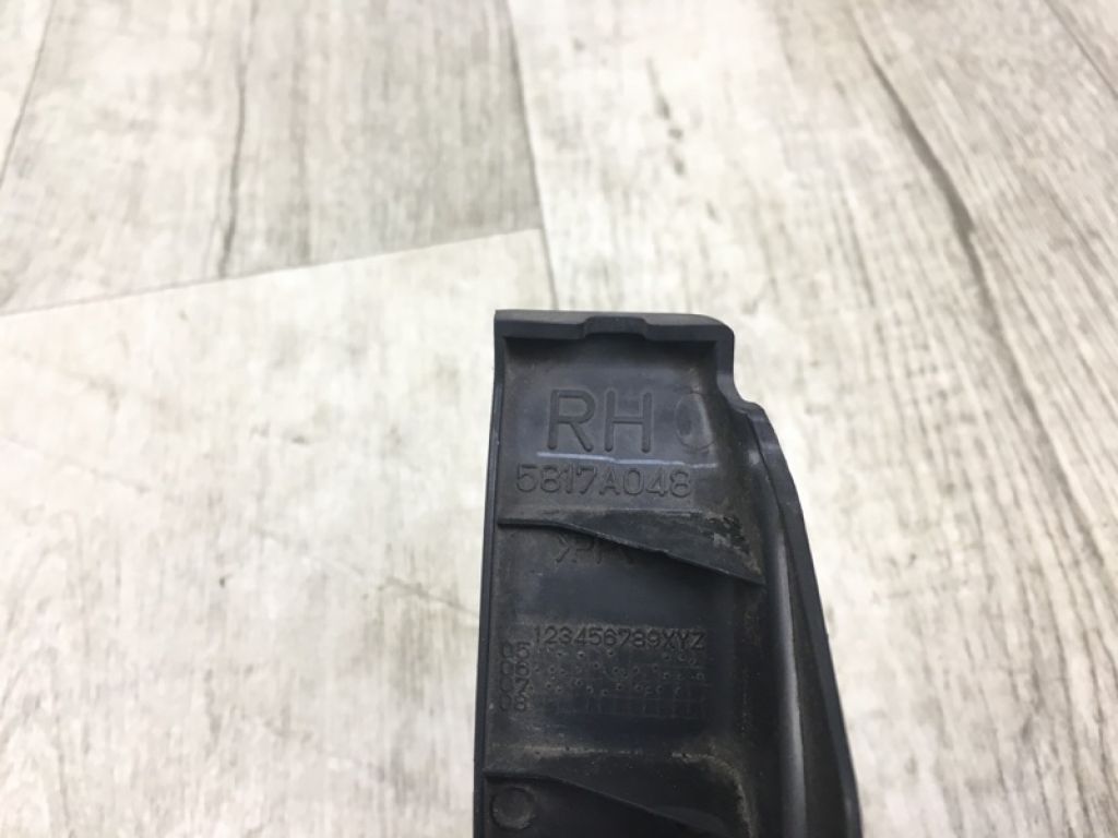 5817A048 | Накладка петлі кришки багажника прав. MITSUBISHI OUTLANDER XL 05-13 - Фото 5