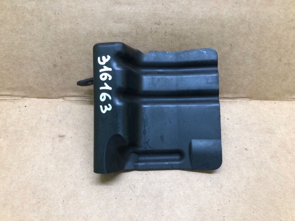 6400A480 | Кронштейн переднего бампера прав. MITSUBISHI OUTLANDER XL 05-13